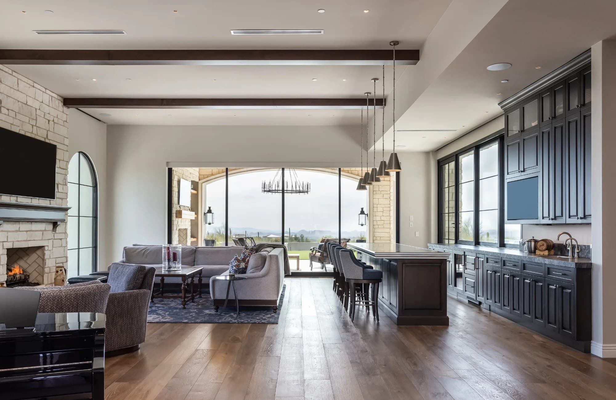 Indoor/Outdoor design 2